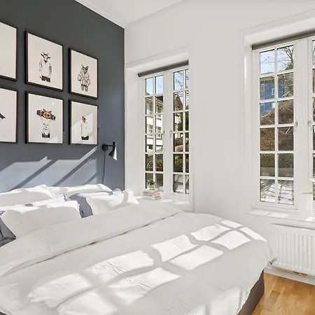 Leilighet Modern & 2 Bedroom With Parking