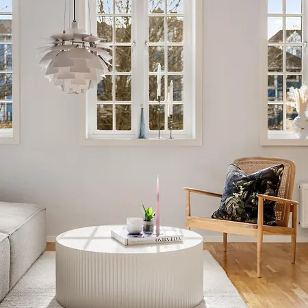 Modern & 2 Bedroom With Parking Stavanger