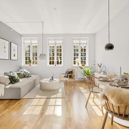 Modern & 2 Bedroom With Parking Appartement